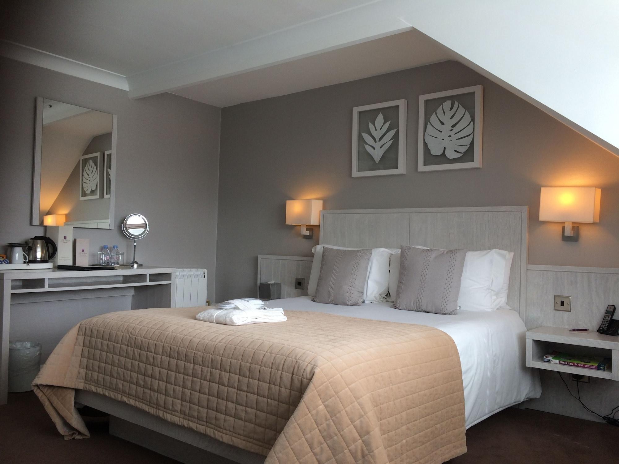 Hotel La Place St Aubin Ngoại thất bức ảnh
