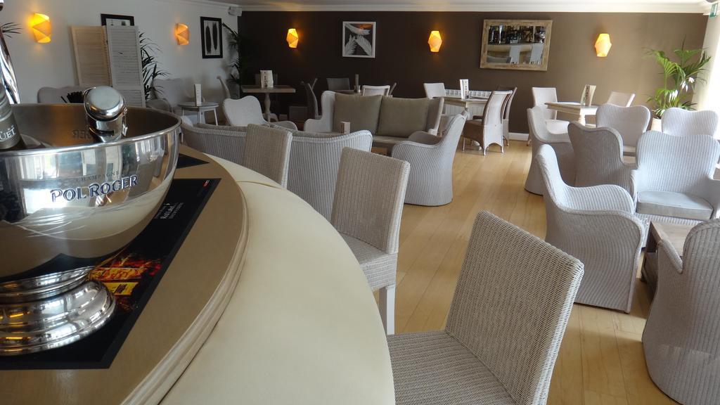 Hotel La Place St Aubin Ngoại thất bức ảnh