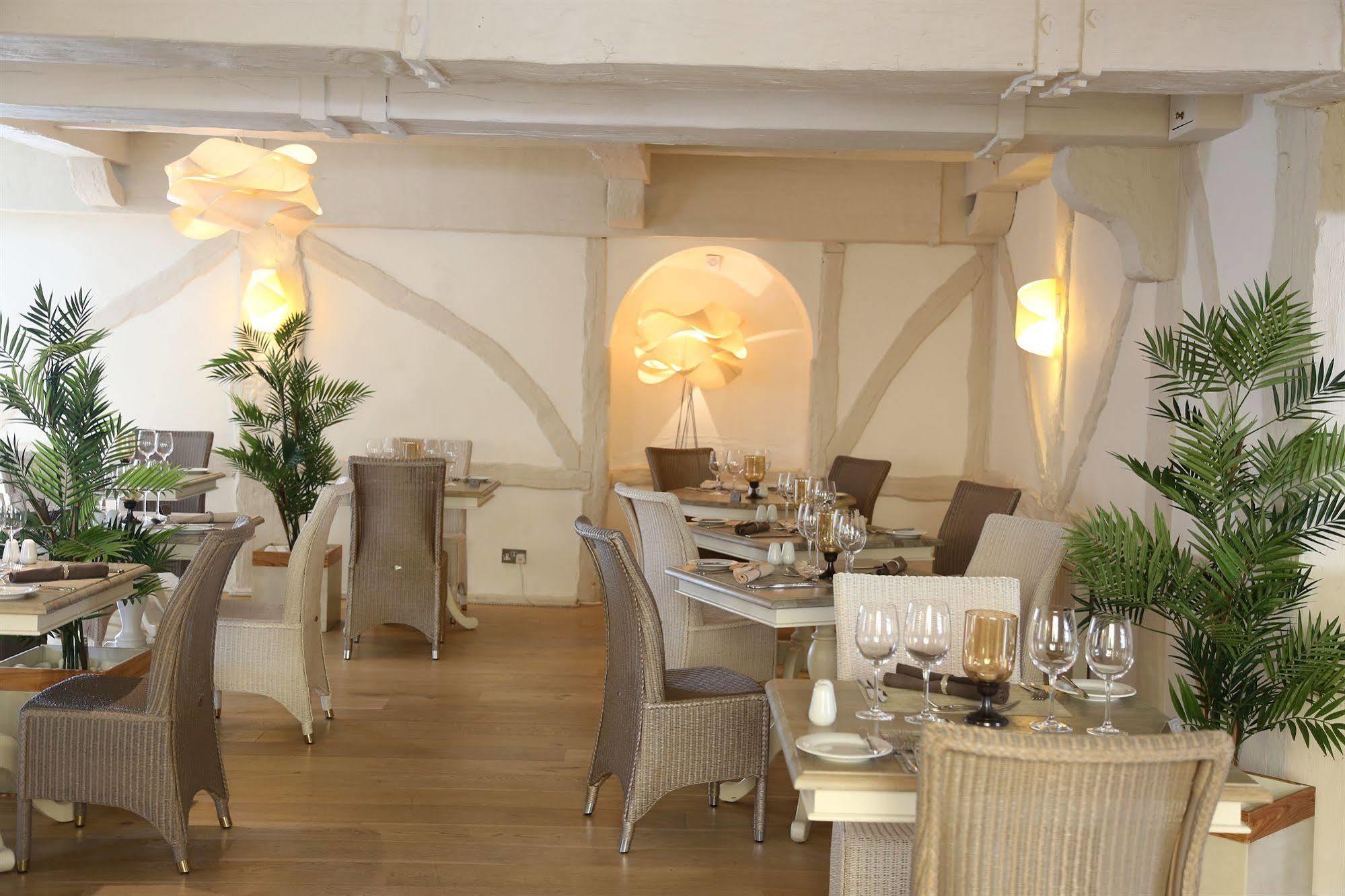 Hotel La Place St Aubin Ngoại thất bức ảnh